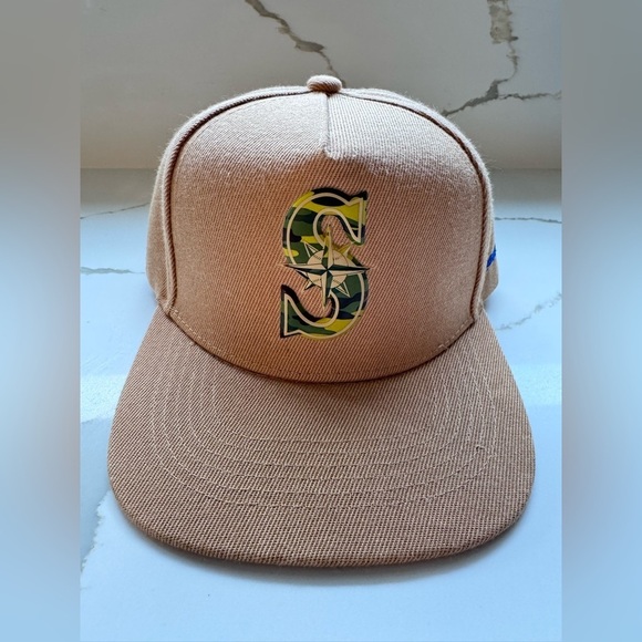 Seattle Mariners Boeing Brown Camo Snapback Melonwear Hat Cap